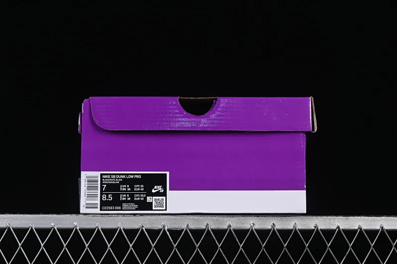All categories Nk SB Dunk series Nk SB Dunk Low low-top sneakers Nk SB Dunk Low Raw rubber matte black SB low-top sports and leisure sneakers CD2563-006